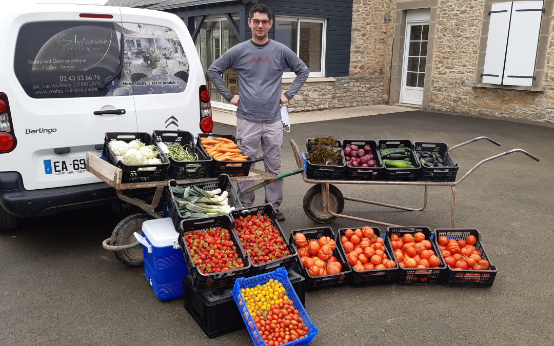 Le chef du restaurant L’Antiquaire de Laval au Potager Fleuri